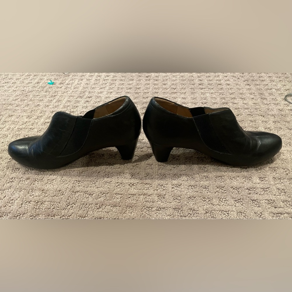 Kumfs Booties - image 2